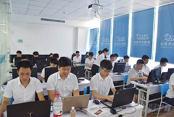 长沙IT外包市场：机遇与挑战并存